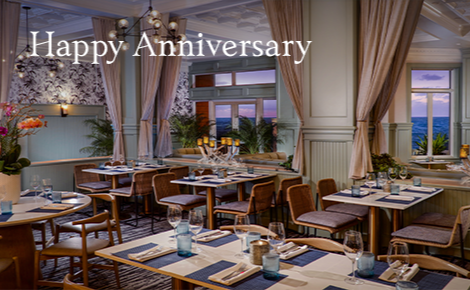 happy anniversary gift card design