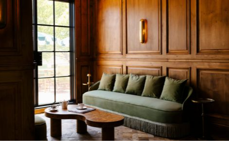 eGift card image of the indoor seating area